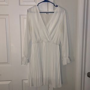 Cute flowy white dress